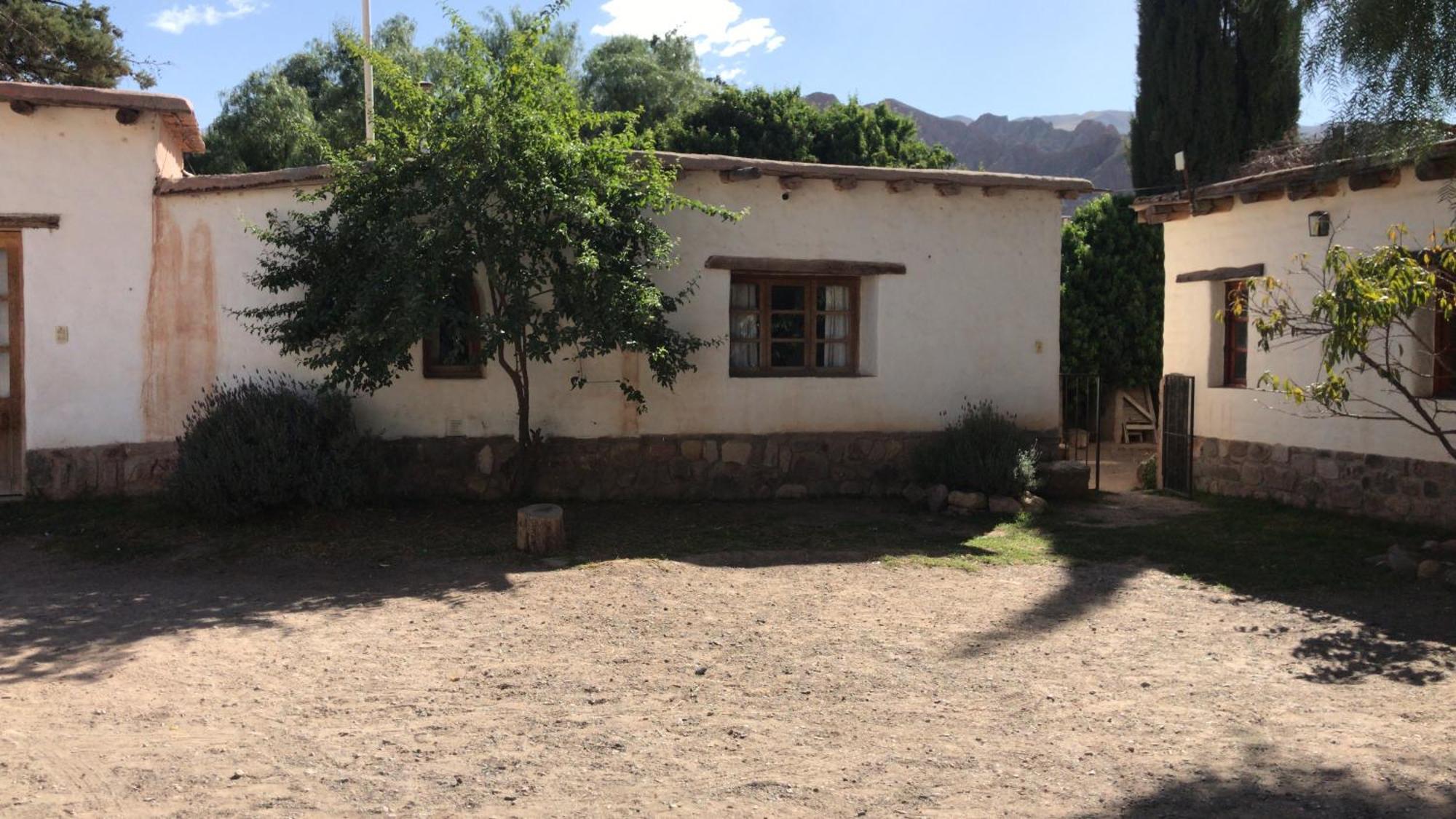 Capec Alojamiento Tilcara Exterior photo